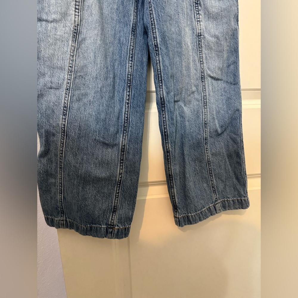 Abercrombie Kids Light Blue Hi rise wide leg Jeans Size 9/10 - Picture 4 of 4